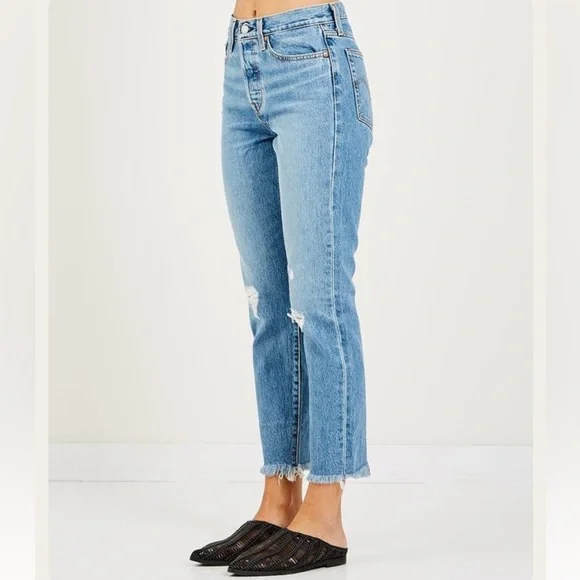 Levi’s Wedgie Icon Fit - The Truth Unfolds - Picture 3 of 10